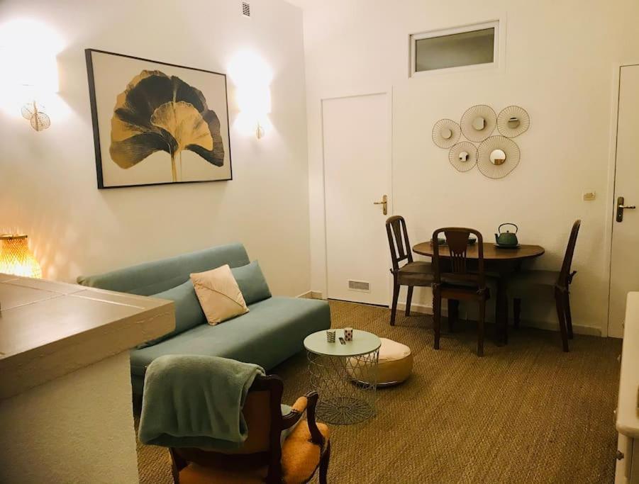 "Les Joncs" Cosy 2 Pieces Cour Intimiste A 5 Min Des Halles ! Apartment Sete Bagian luar foto