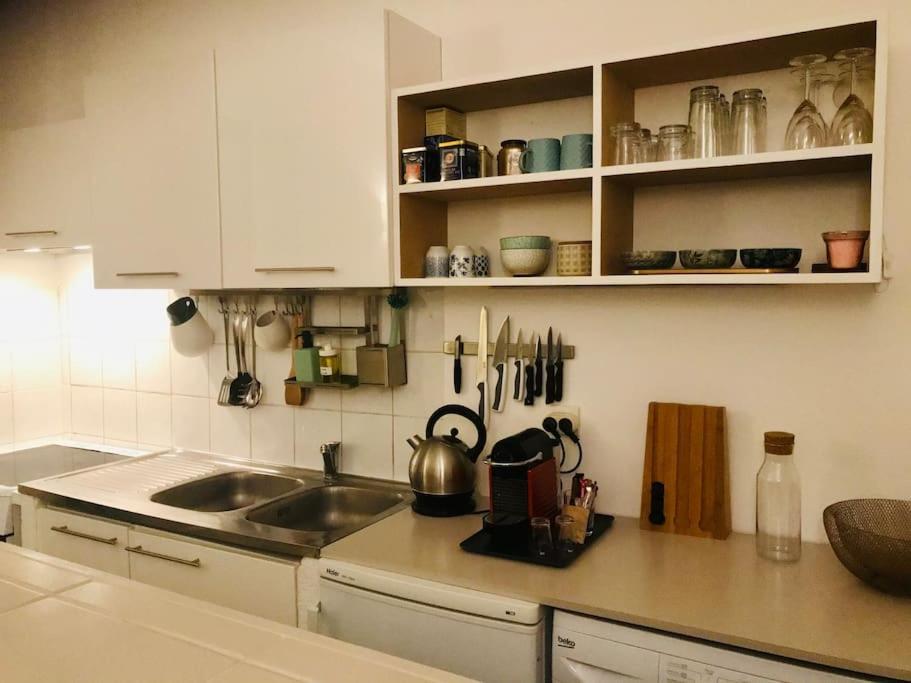 "Les Joncs" Cosy 2 Pieces Cour Intimiste A 5 Min Des Halles ! Apartment Sete Bagian luar foto